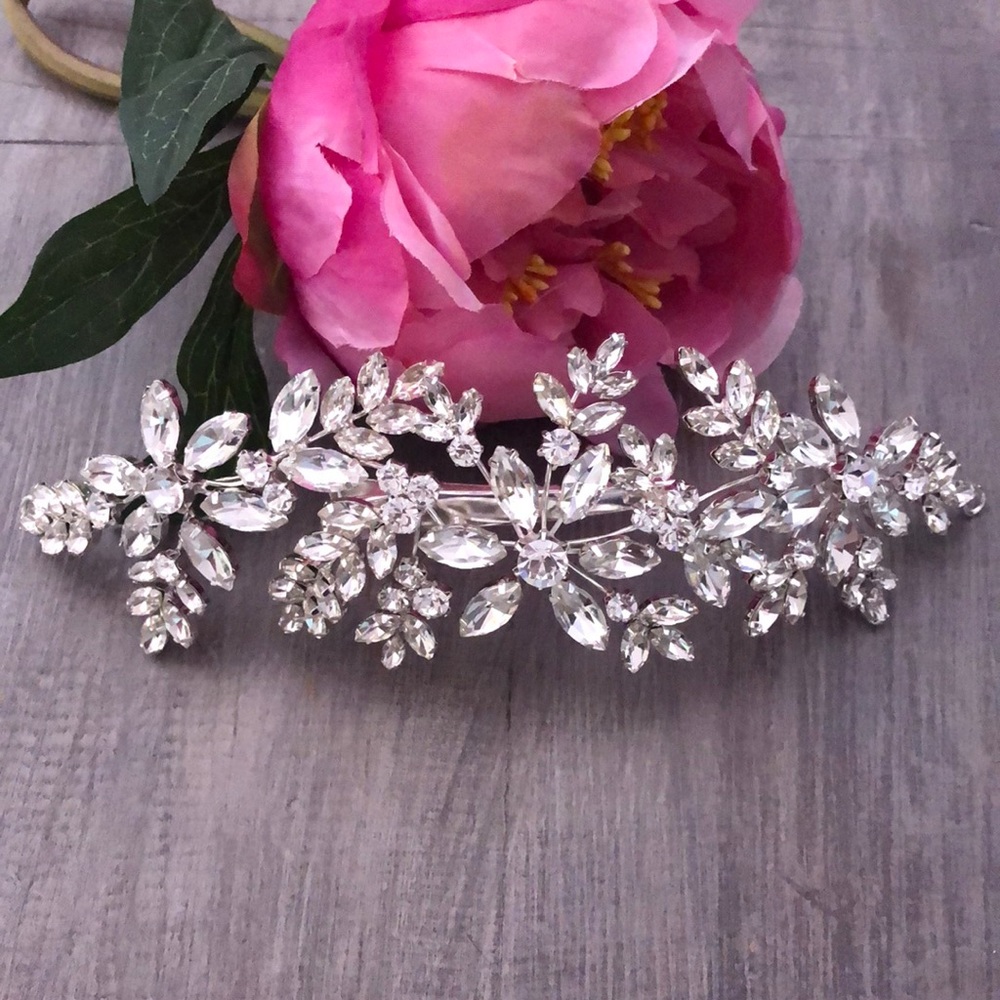 Embellished Special Occasion Hair Clip